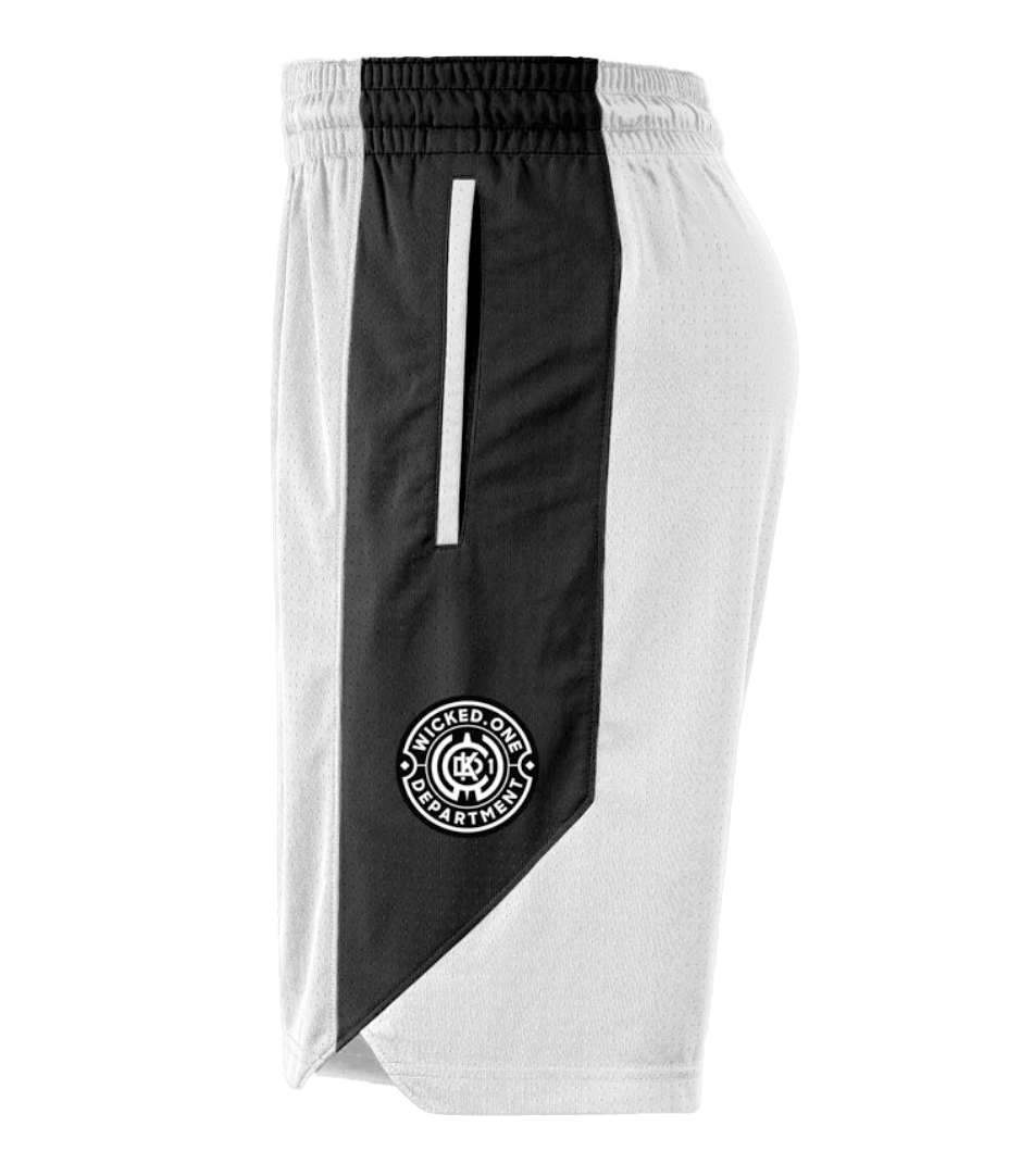 Short MAGNETIC white